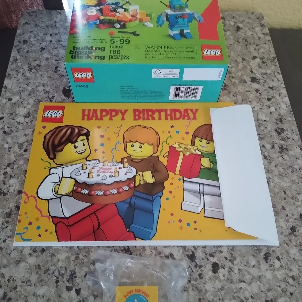 Lego Party in a Box for 8, 100+ piece set!